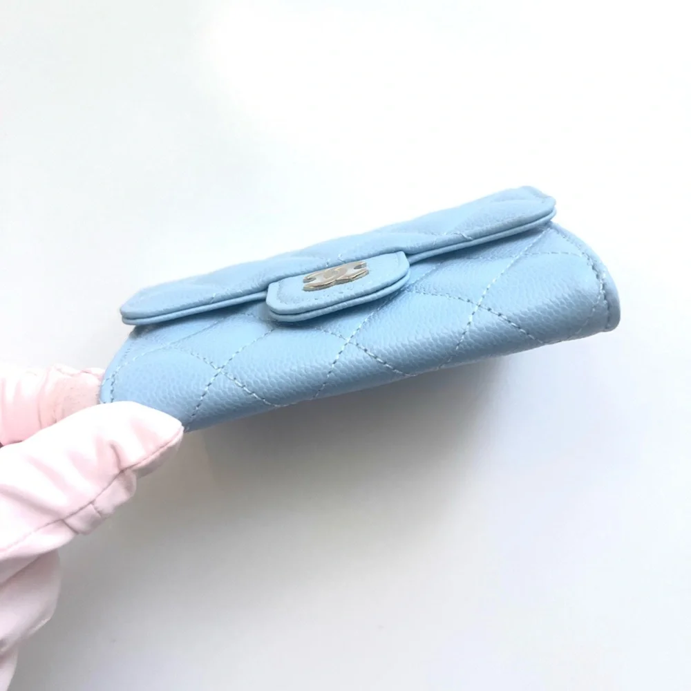 🔥 CHANEL Caviar Quilted Flap Cardholder in Sky blue